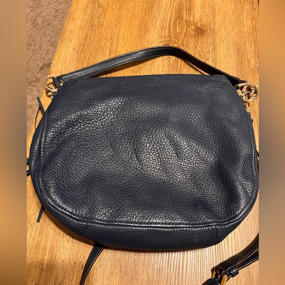 Michael Kors medium Bedford tassel purse - Picture 13 of 13